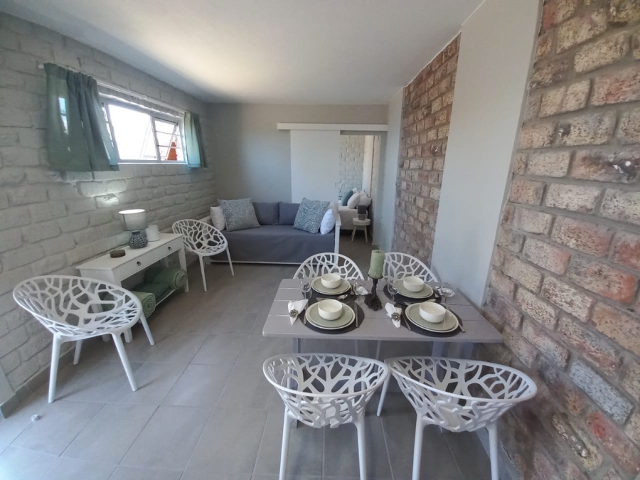 5 Bedroom Property for Sale in Dana Bay Western Cape